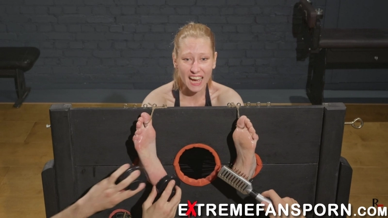 RFStudioProduction – Frida – Foot Tickling for Cute and Sensitive Blonde in Big Stocks