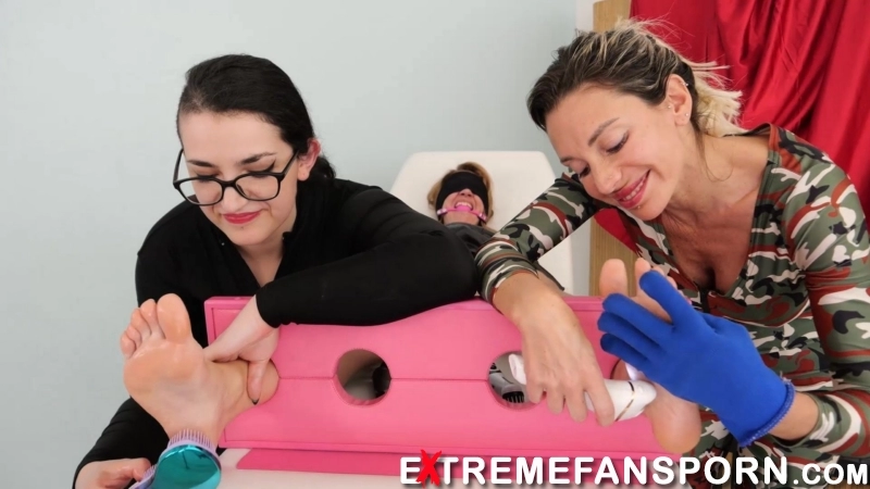 TicklingAndLaughingExperiences – A tough one to break