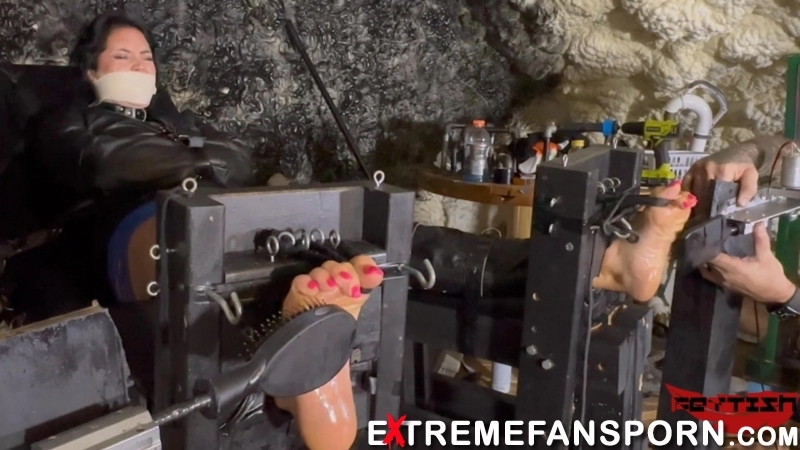 Fettish – TickOLing -the Interrogation of Lithie-mf, mmf, TicklingFeet