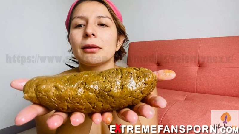 Valentynexx – Sucking my hard poo