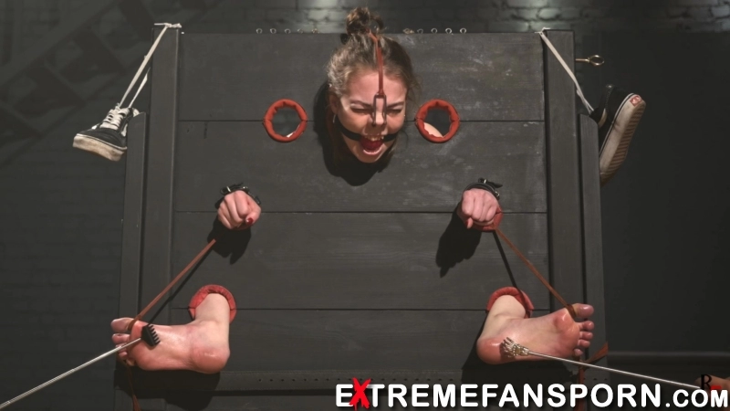 RFStudioProduction – Foxy – Naughty Tickling in Full Stocks with a Cute Tomboy- mmf, TicklingFeet